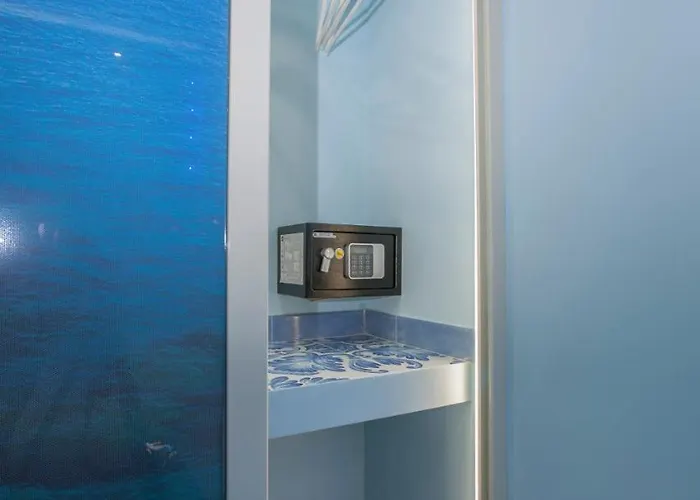 Golfo Delle Sirene Bed & Breakfast 4*